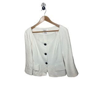 Mackie by Bob Mackie White Lined Jacket‎